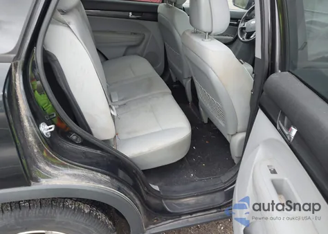 2013 Kia Sorento Lx from USA, damaged, VIN 5XYKT3A14DG390920